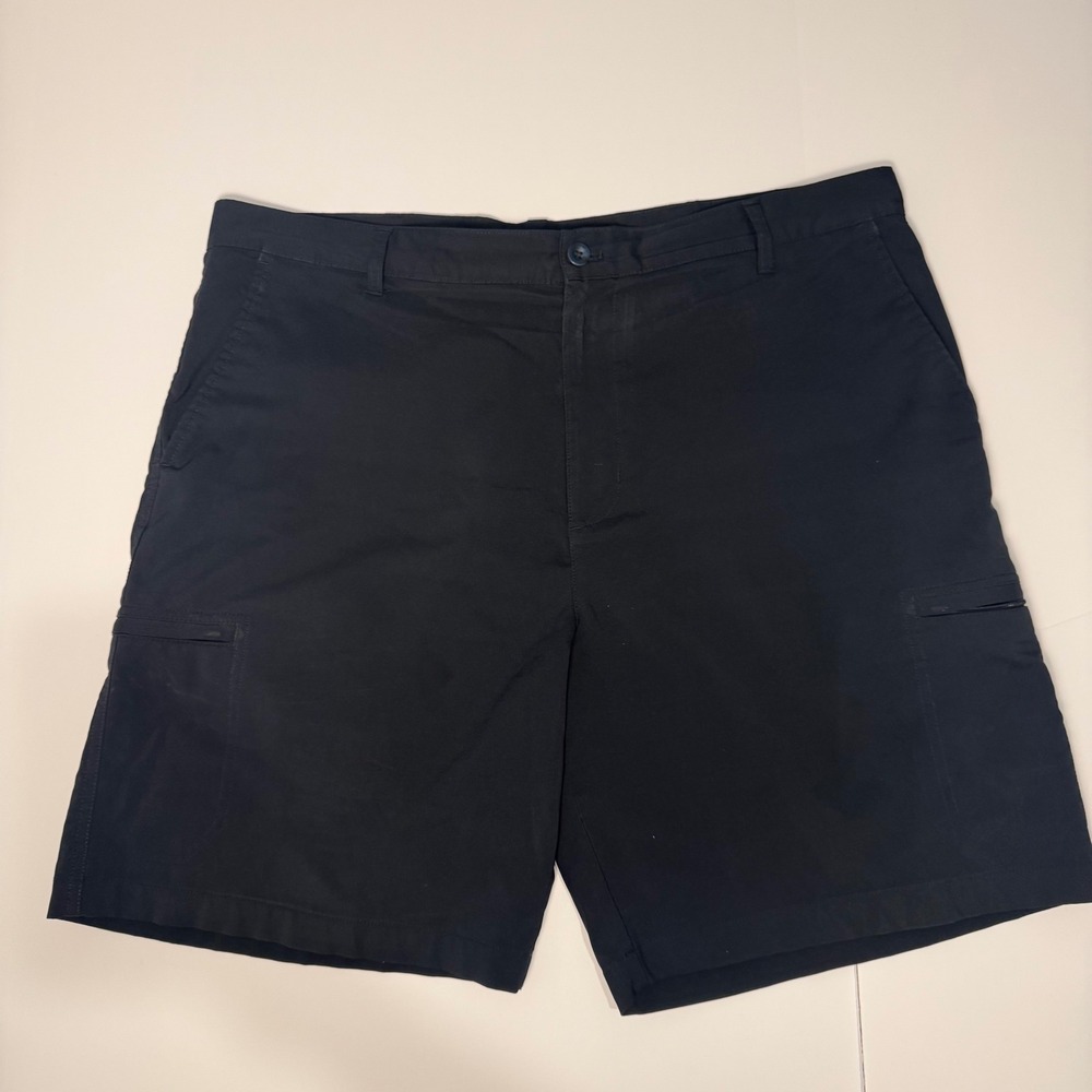 Chaps Golf Mens Black or Navy Performance Shorts‎ Size 40 Stretch Flat Front
